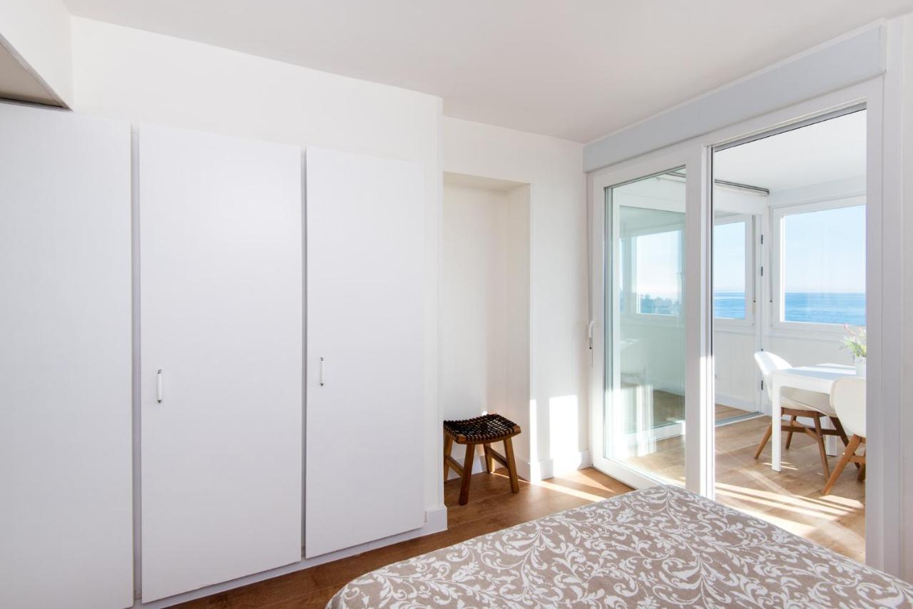 Magic Of The Ocean, Front Line In Playamar-parking, Sea Views, Pool, Tenis, Paddle, Wifi And Aircon Appartement
