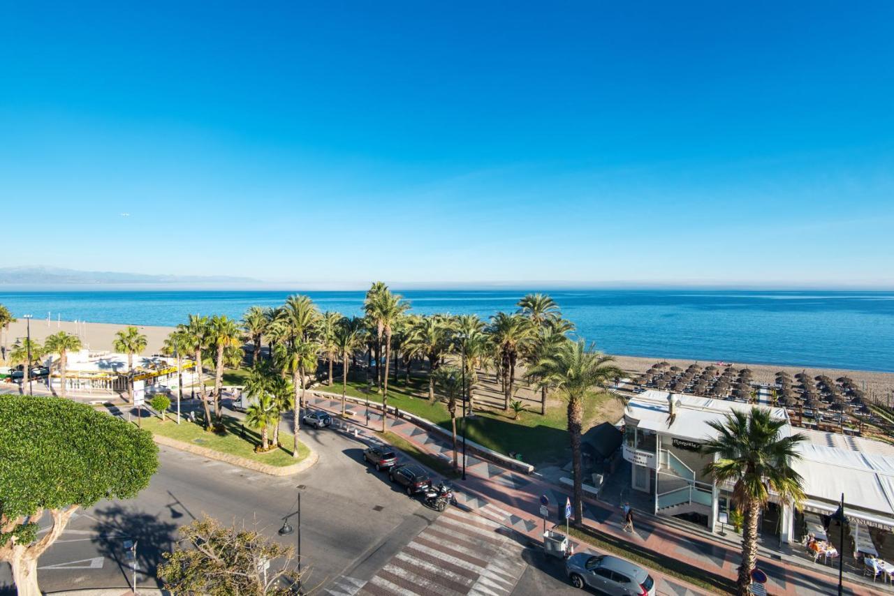 Magic Of The Ocean, Front Line In Playamar-parking, Sea Views, Pool, Tenis, Paddle, Wifi And Aircon Appartement *